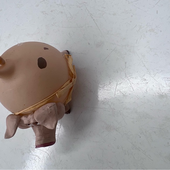 Pink Pig round ornament - Picture 5 of 12